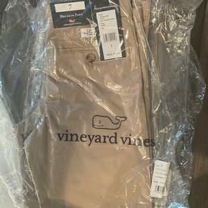VineYard Vines.In original package, Many different sizes & styles available